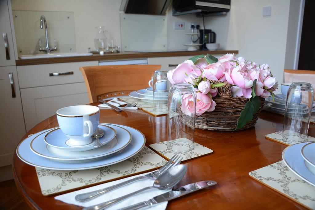 Pier View Self Catering Luxury Apartments Southend-on-Sea Exteriör bild