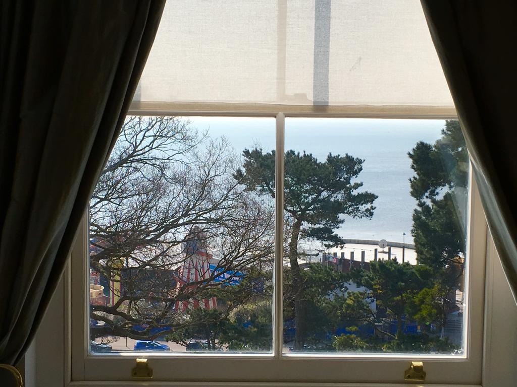 Pier View Self Catering Luxury Apartments Southend-on-Sea Exteriör bild